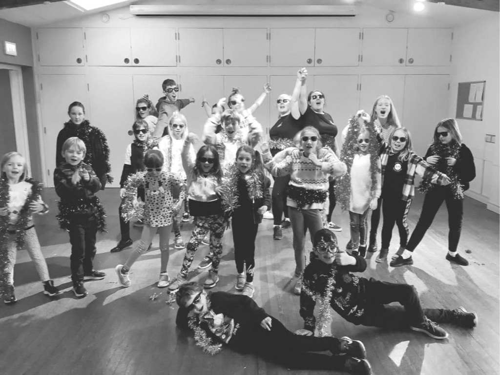 Christmas Show Sparke and Shine Cast