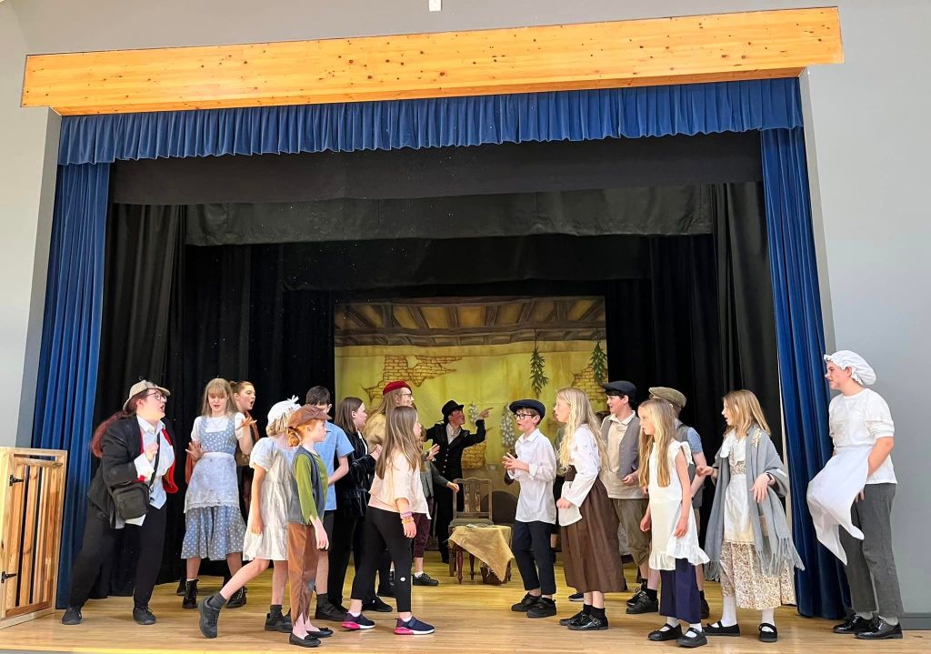 Baker Street Cast at Chacewater Village Hall