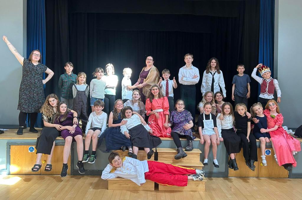 The Cast of Sherlock & Cinders at Stagezone Youth Theatre